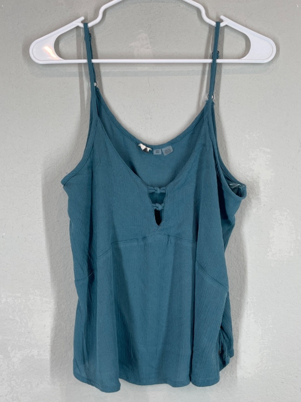 Roxy Tank Top Women's S Blue Spaghetti strap Textured Beachy